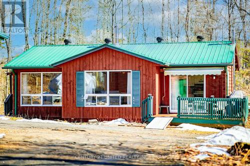 29 Clear Lake Court, Marmora And Lake, ON - Outdoor With Deck Patio Veranda