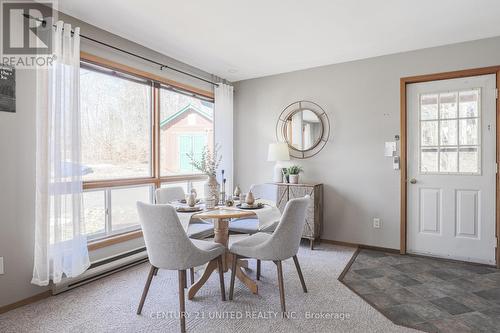 29 Clear Lake Court, Marmora And Lake, ON - Indoor Photo Showing Dining Room