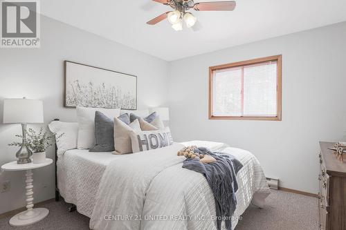 29 Clear Lake Court, Marmora And Lake, ON - Indoor Photo Showing Bedroom