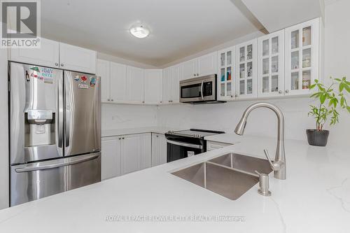 70 - 399 Vodden Street E, Brampton, ON - Indoor Photo Showing Kitchen With Double Sink