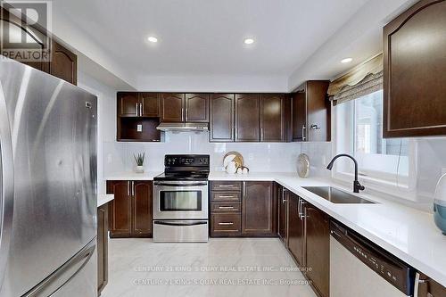 23 Stockport Road, Markham (Cornell), ON - Indoor Photo Showing Kitchen