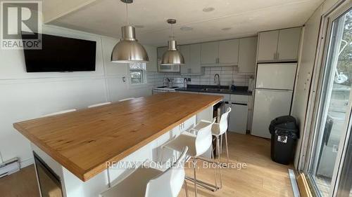 77767 Norma Street, Bluewater (Bayfield), ON - Indoor Photo Showing Kitchen