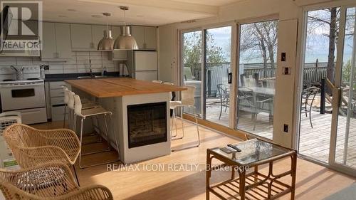 77767 Norma Street, Bluewater (Bayfield), ON - Indoor Photo Showing Kitchen