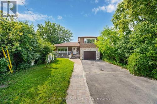 14 Axsmith Crescent, Toronto (Don Valley Village), ON - Outdoor