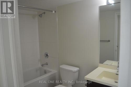 202 - 1070 Progress Avenue, Toronto (Malvern), ON - Indoor Photo Showing Bathroom