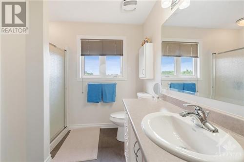 2233 Marble Crescent, Prescott And Russell, ON - Indoor Photo Showing Bathroom