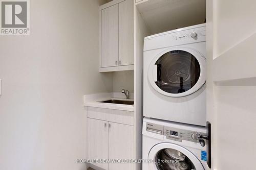 193 Kingsdale Avenue, Toronto (Willowdale East), ON - Indoor Photo Showing Laundry Room