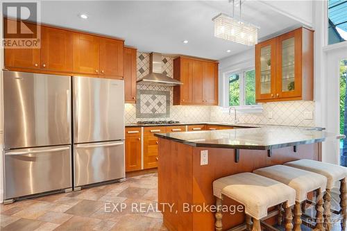 72 Delong Drive, Ottawa, ON - Indoor Photo Showing Kitchen