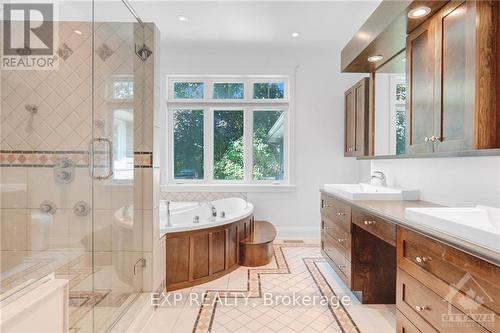 72 Delong Drive, Ottawa, ON - Indoor Photo Showing Bathroom