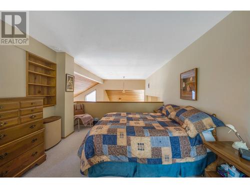 1614 Scott Crescent, West Kelowna, BC - Indoor Photo Showing Bedroom