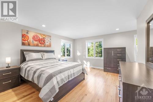 400 Limoges Road, Limoges, ON - Indoor Photo Showing Bedroom