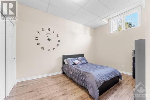 400 Limoges Road, Limoges, ON - Indoor Photo Showing Bedroom