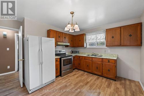 7603 County Rd 45 Road, Alnwick/Haldimand, ON - Indoor Photo Showing Kitchen With Double Sink