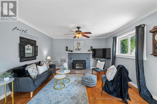 7603 County Rd 45 Road, Alnwick/Haldimand, ON - Indoor Photo Showing Living Room With Fireplace