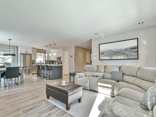 Vue d'ensemble - 40 2E Rang, Morin-Heights, QC - Indoor Photo Showing Living Room