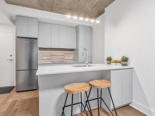 Coin-repas - 1507-2320 Rue Tupper, Montréal (Ville-Marie), QC - Indoor Photo Showing Kitchen