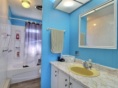 Ensuite bathroom - 98Z  - 102Z Rue Dorion, Val-D'Or, QC 