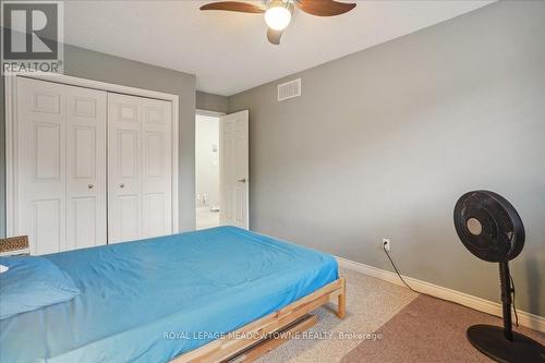 7 - 4 Victoria Street S, Hamilton, ON - Indoor Photo Showing Bedroom