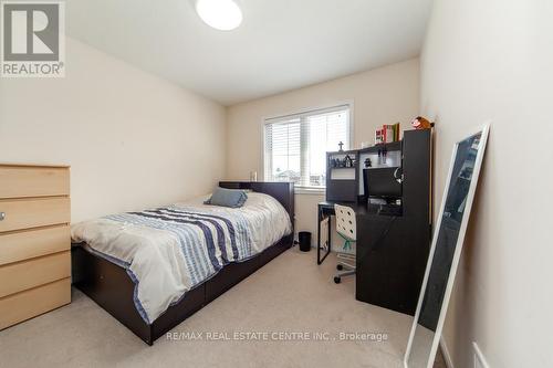 79 Sherway Street, Hamilton (Stoney Creek Mountain), ON - Indoor Photo Showing Bedroom