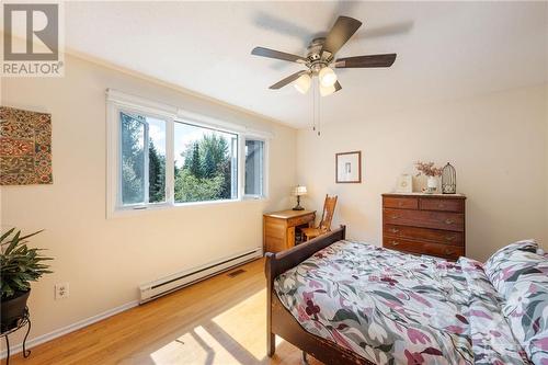 South Facing Primary Bedroom - 31 Reaney Court, Kanata, ON - Indoor Photo Showing Bedroom