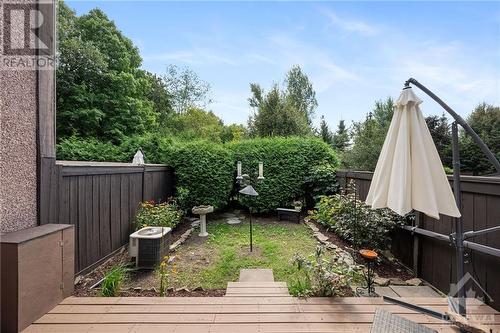 South Facing Sanctuary - 31 Reaney Court, Kanata, ON - Outdoor