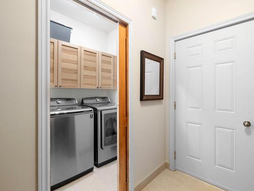 Salle de lavage - 129 Ch. Des Ancêtres, Mont-Tremblant, QC - Indoor Photo Showing Laundry Room