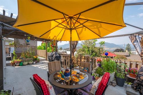 902 Maccleave Avenue, Penticton, BC - Outdoor With Deck Patio Veranda With Exterior