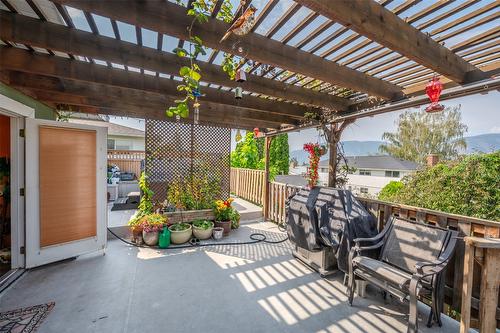 902 Maccleave Avenue, Penticton, BC - Outdoor With Deck Patio Veranda With Exterior