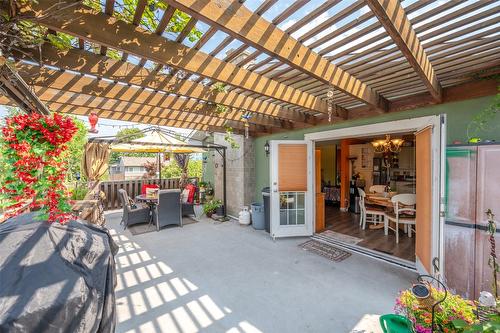 902 Maccleave Avenue, Penticton, BC - Outdoor With Deck Patio Veranda