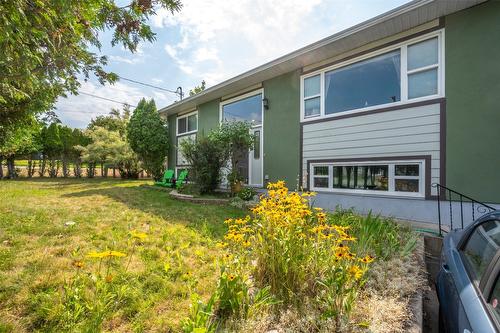 902 Maccleave Avenue, Penticton, BC - Outdoor