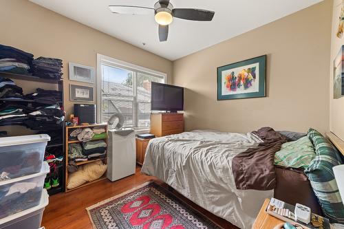 201-857 Fairview Road, Penticton, BC - Indoor Photo Showing Bedroom