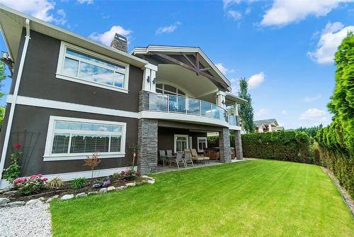 698 Devonian Avenue, Kelowna, BC - Outdoor