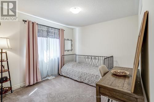 281 Blue Dasher Boulevard, Bradford West Gwillimbury, ON - Indoor Photo Showing Bedroom