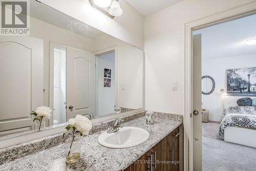 281 Blue Dasher Boulevard, Bradford West Gwillimbury, ON - Indoor Photo Showing Bathroom