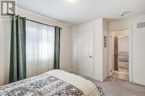 281 Blue Dasher Boulevard, Bradford West Gwillimbury, ON - Indoor Photo Showing Bedroom