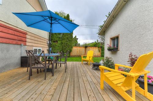 810 Patterson Avenue, Kelowna, BC - Outdoor With Deck Patio Veranda With Exterior