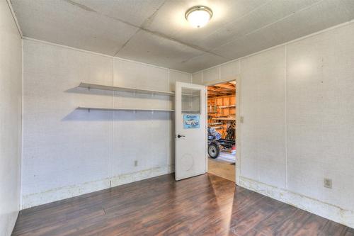 810 Patterson Avenue, Kelowna, BC - Indoor Photo Showing Other Room