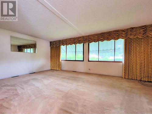 5445 Park Drive, Prince George, BC - Indoor Photo Showing Other Room