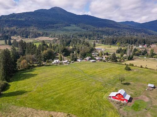 6821 Somenos Rd, Duncan, BC 