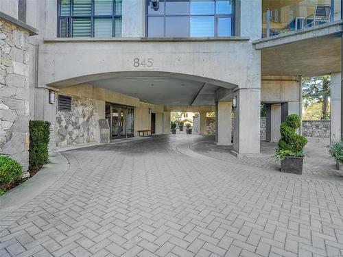 813-845 Dunsmuir Rd, Victoria, BC - Outdoor