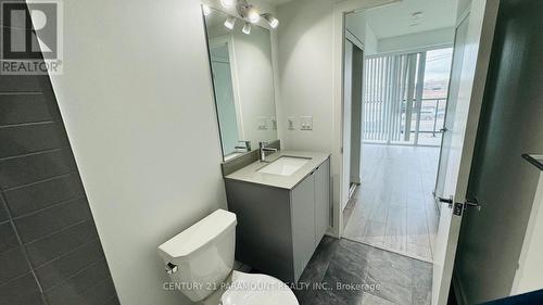 B208 - 3200 Dakota Common, Burlington, ON - Indoor Photo Showing Bathroom