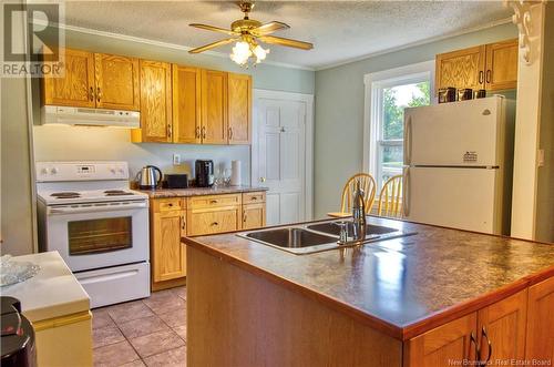 470 Sandy Point Road, Saint John, NB - Indoor Photo Showing Kitchen With Double Sink