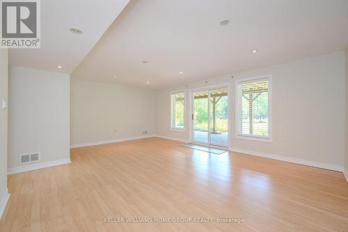 19 Silversmith Court, Guelph, ON - Indoor Photo Showing Other Room