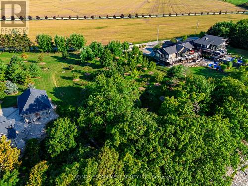 4 Weatherburn Line, Haldimand, ON 