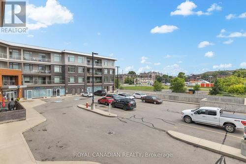 220 - 457 Plains Road, Burlington, ON 