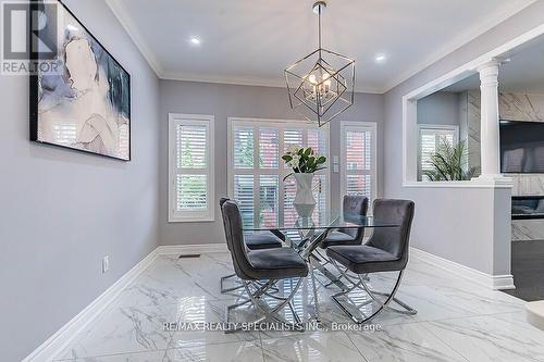 2369 Grand Oak Trail, Oakville, ON - Indoor Photo Showing Dining Room