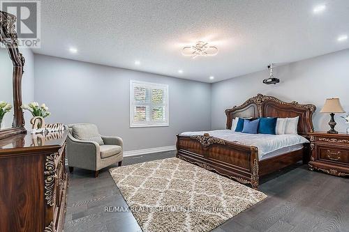 2369 Grand Oak Trail, Oakville (West Oak Trails), ON - Indoor Photo Showing Bedroom