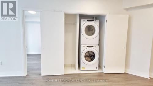 1903 - 77 Mutual Street, Toronto, ON - Indoor Photo Showing Laundry Room