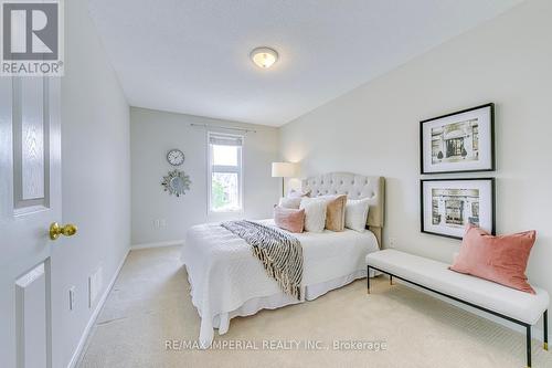 13 - 2189 Postmaster Drive, Oakville, ON - Indoor Photo Showing Bedroom