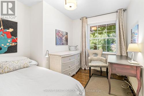 25 Rollingwood Circle, London, ON - Indoor Photo Showing Bedroom